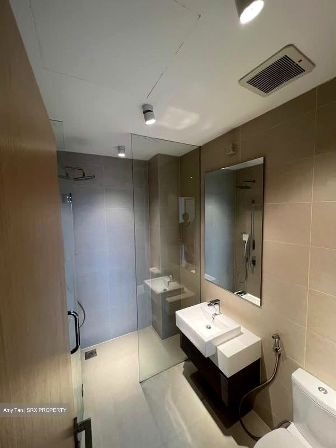 Midtown Residences (D19), Apartment #559738291